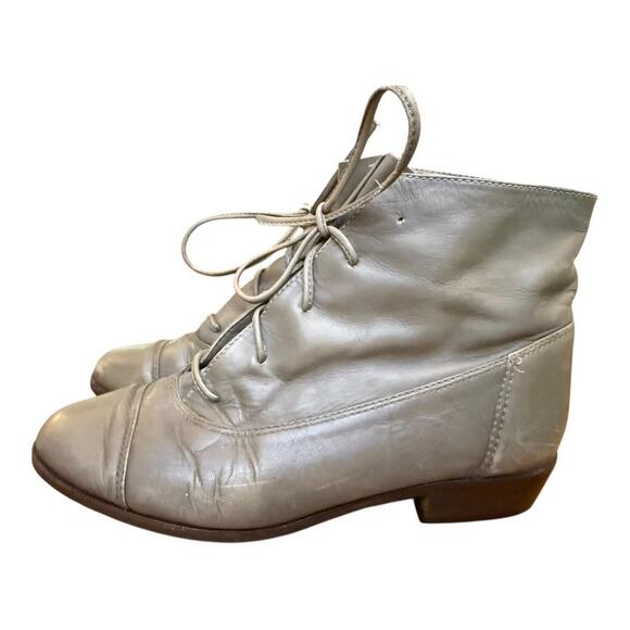 Vintage Nine West Noreen Lace Up Bootie Women size 7.5 - Picture 2 of 9
